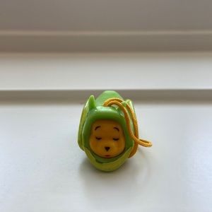 Grasshopper  peek a pooh